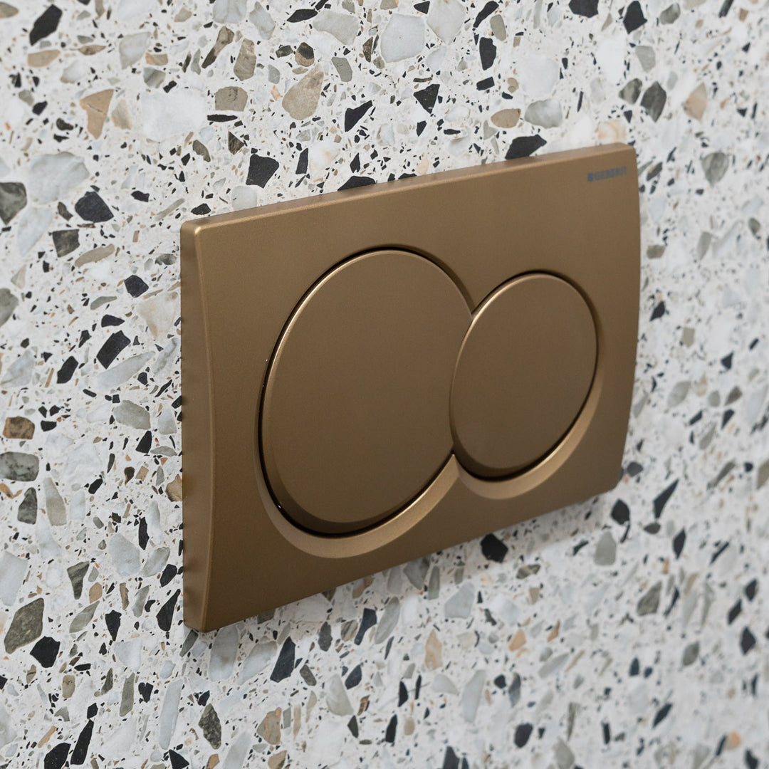 Geberit Alpha01 Round Flush Plate - Brass
