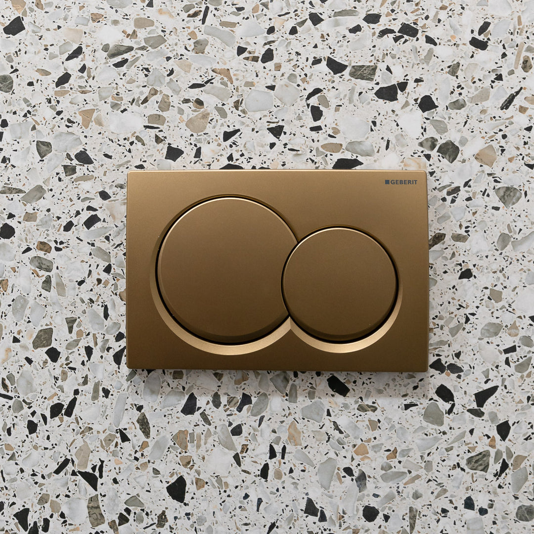 Geberit Alpha01 Round Flush Plate - Brass