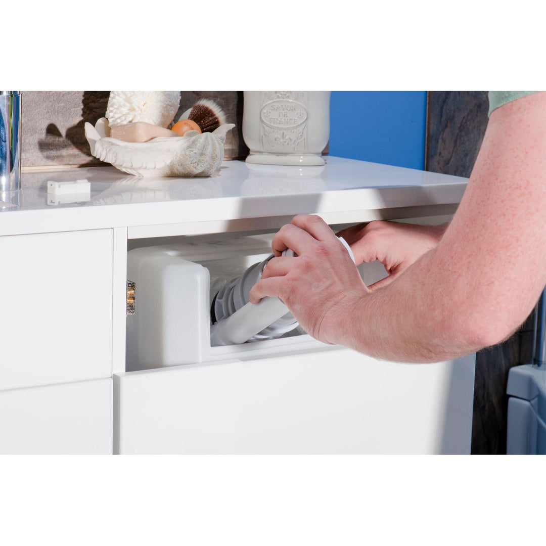Eliseo Ricci Dual Flush Concealed Cistern with Push Button Flush