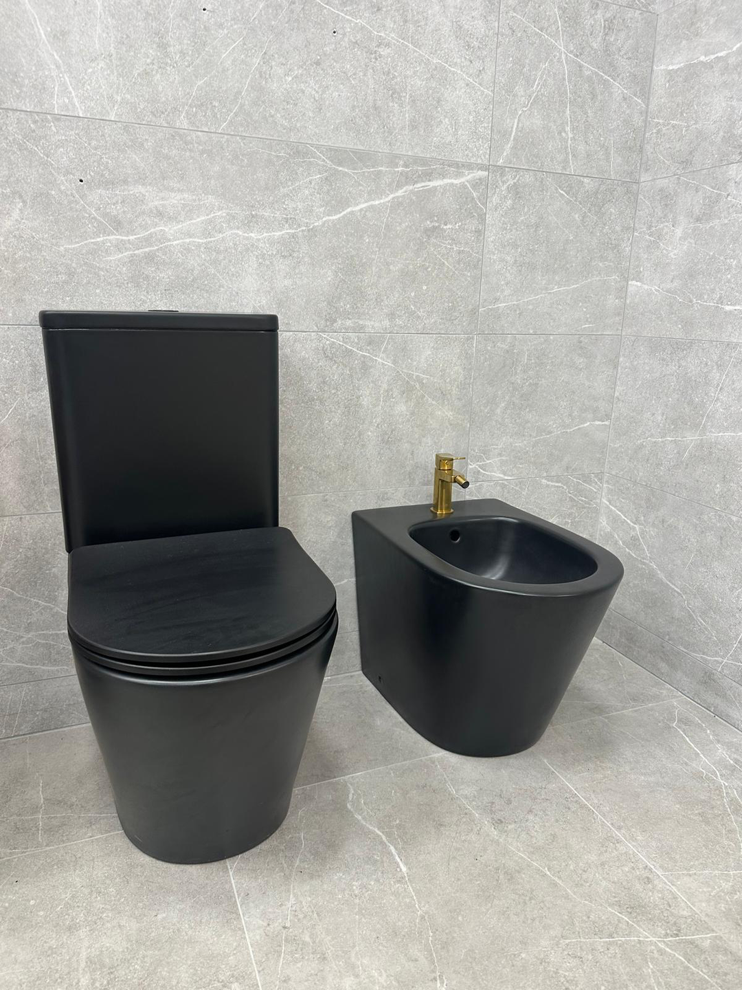 Arc Rimless Close Coupled Fully Back To Wall Toilet, Bidet &amp; Rak Brushed Gold Bidet Tap