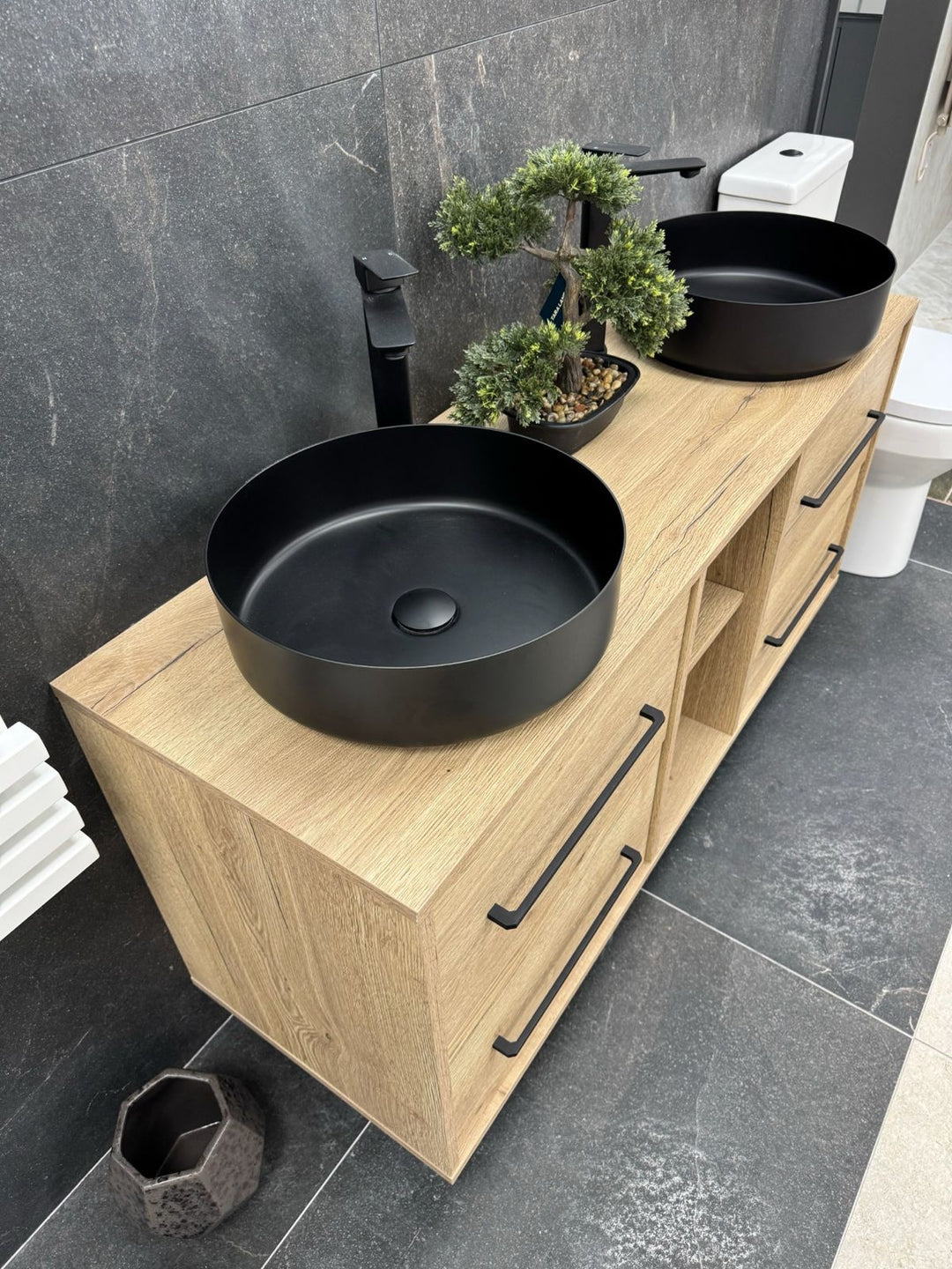 Josef Martin 1400mm Remo Wall Hung Vanity Unit &amp; Worktop - Halifax Oak