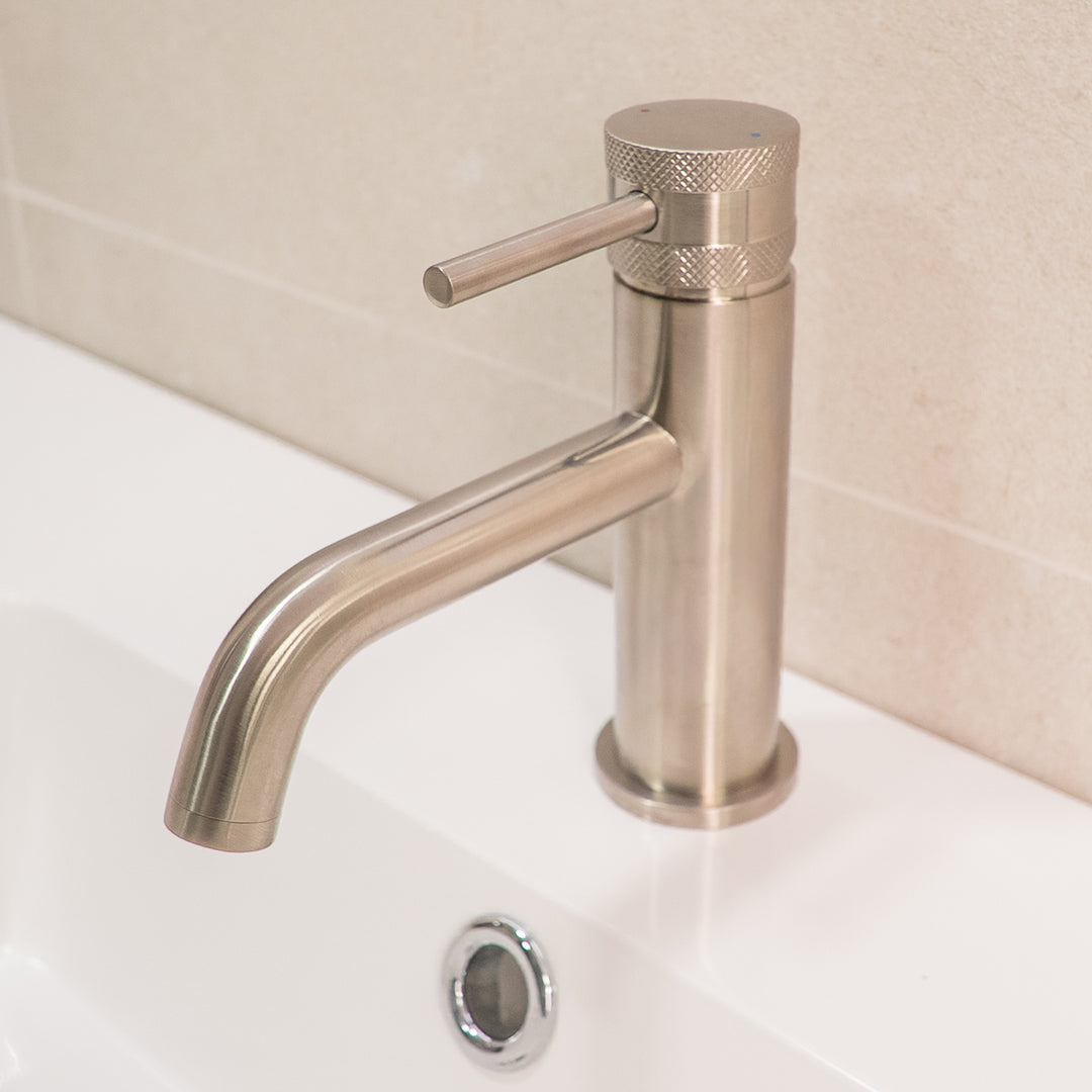 Exclusiv Mono Basin Mixer - Brushed Nickel