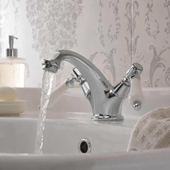 Victoria Bianco Mono Basin Mixer With Click Clack Waste - Chrome