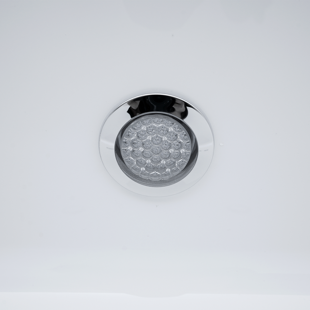 Viktor Benson Cancun Freestanding Bath 1700 x 800 x 600mm with Air Jets