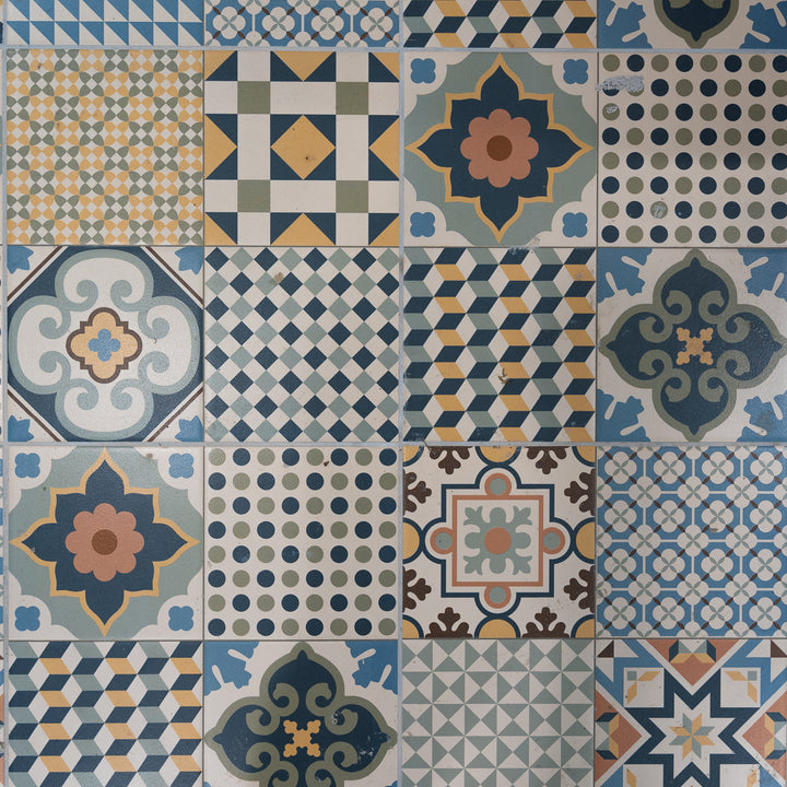 Danubio 33.3 x 33.3cm Pattern Tile - 1sqm perbox