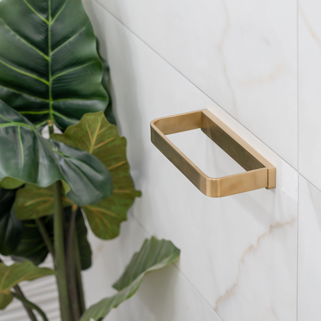 Eliseo Ricci Vesu Towel Ring - Brushed Brass