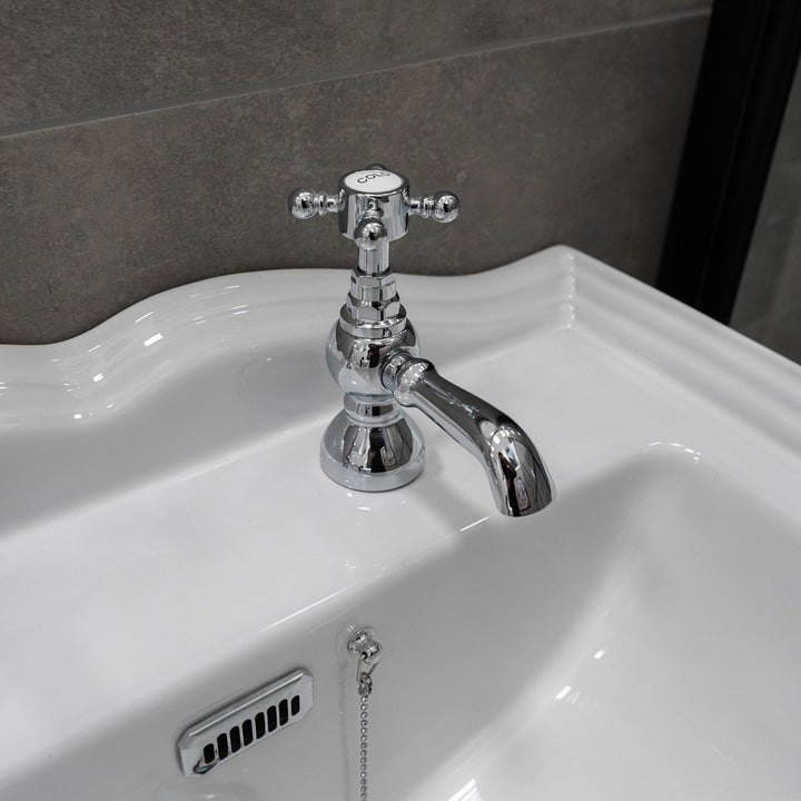Eliseo Ricci Traditional English Balmoral Basin Pillar Taps