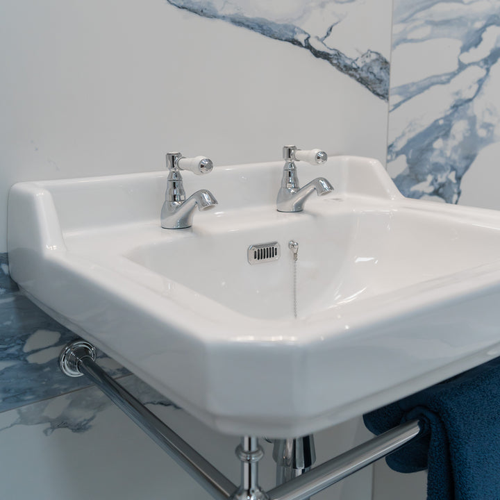 Eliseo Ricci Newbury Basin Pillar Taps - White Handles