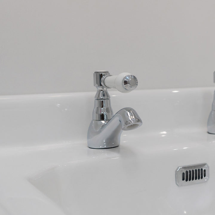 Eliseo Ricci Newbury Basin Pillar Taps - White Handles