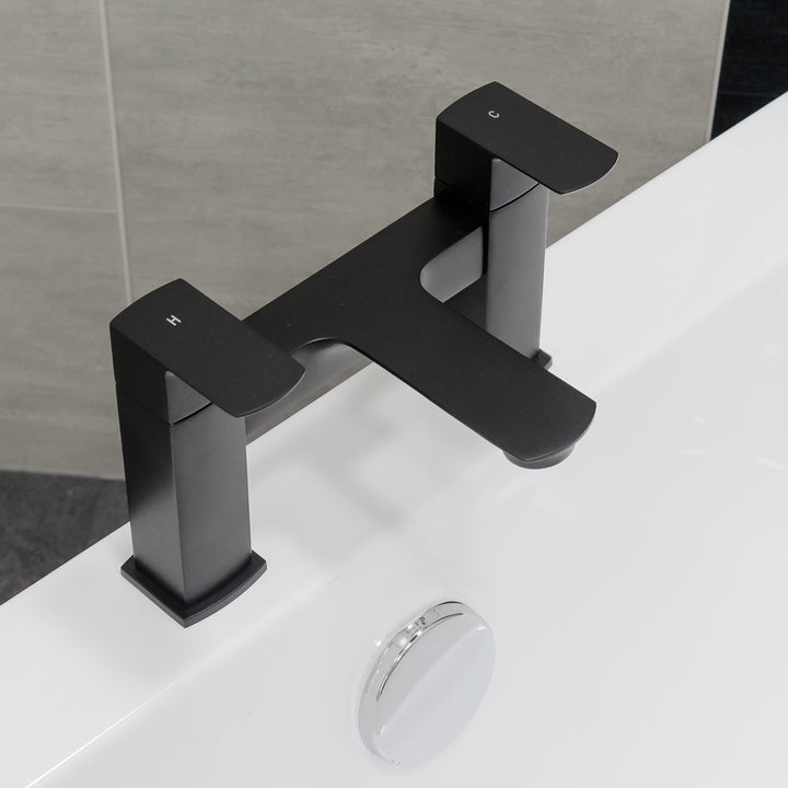 Eliseo Ricci Vesu Bath Filler - Black