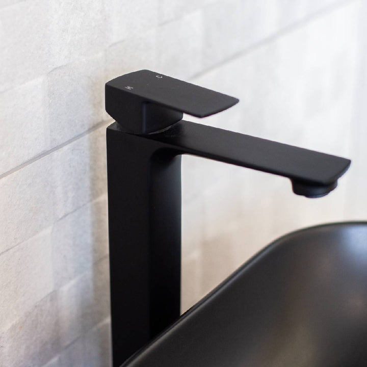 Eliseo Ricci Vesu Tall Basin Mixer - Black
