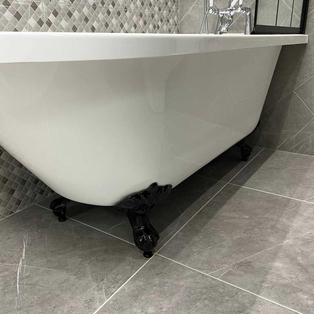 Balmoral 1700mm Freestanding Right Hand Shower Bath with Black Claw &amp; Ball Feet