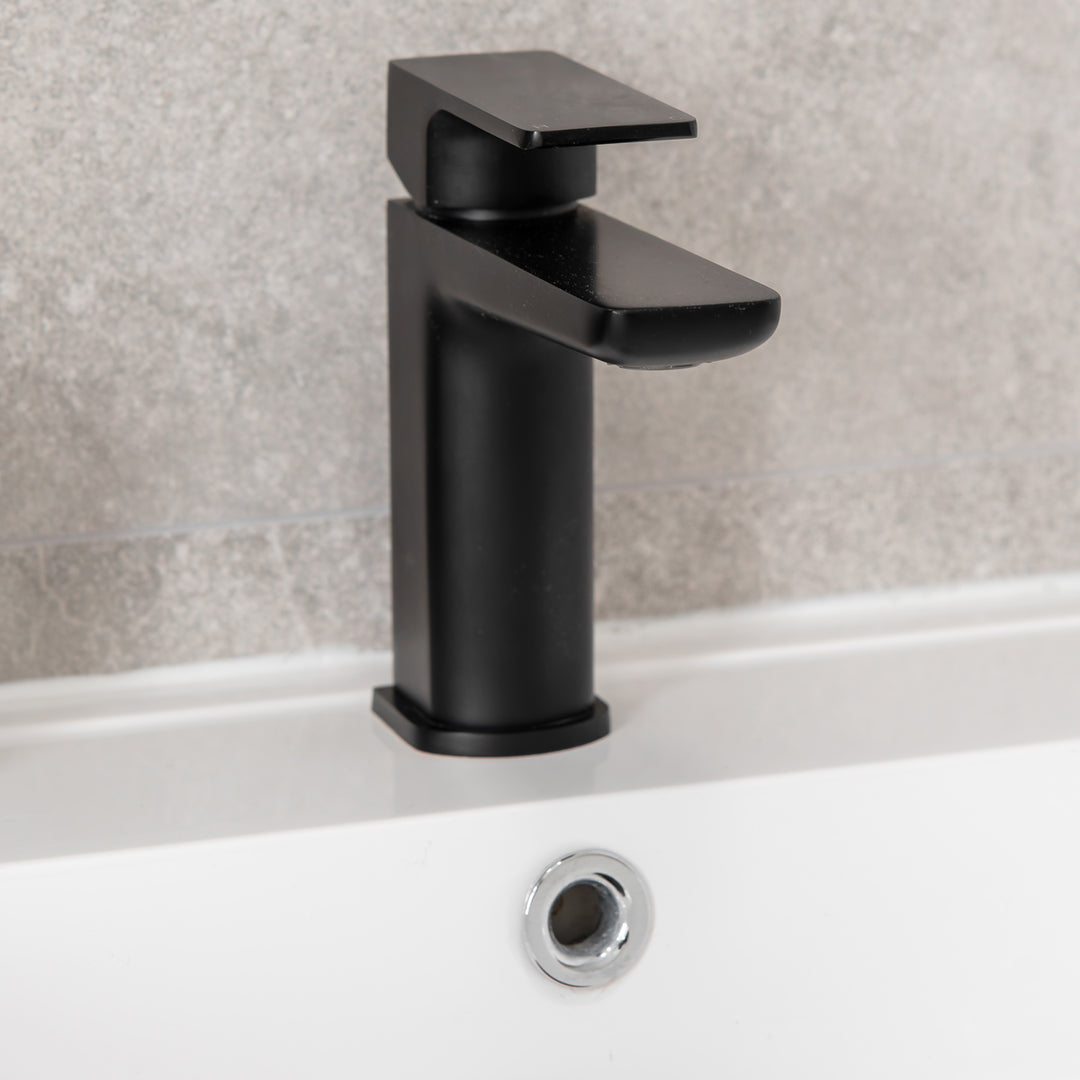 Eliseo Ricci Sharpe Mono Basin Mixer inc. Waste - Matt Black
