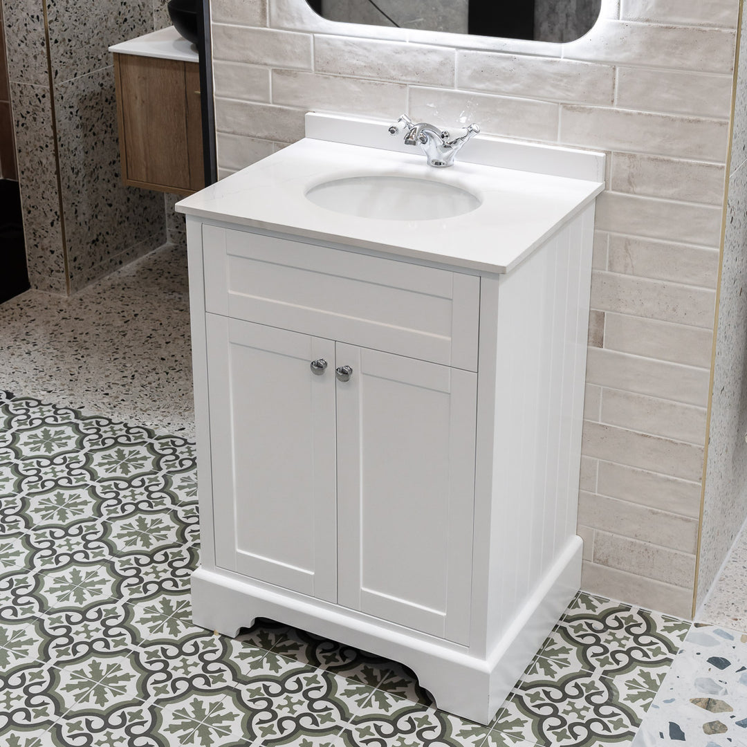 Kingsbury 600mm Traditional Floor Standing Vanity Unit With Marble Top And Undermount Bowl - White