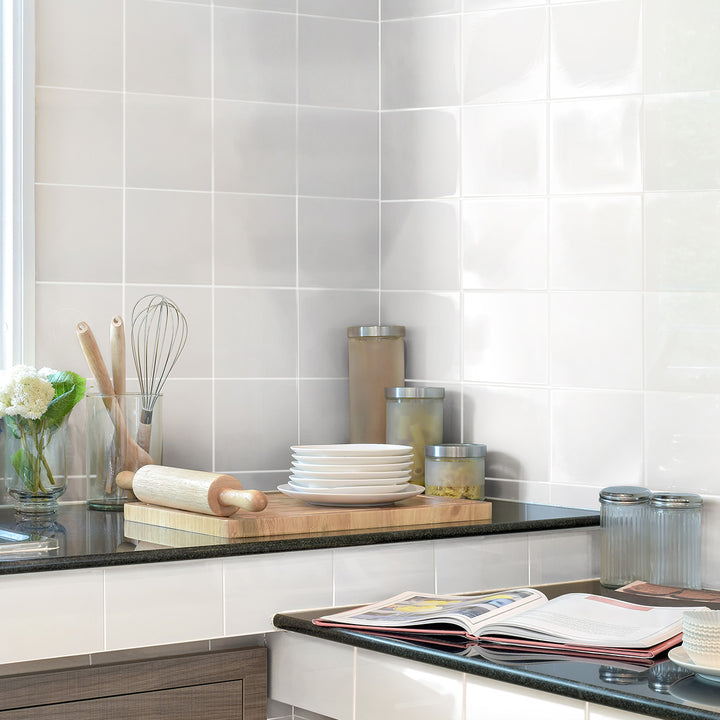 White 150 x 150 Glossy Ceramic Wall Tile - 118.8sqm Pallet