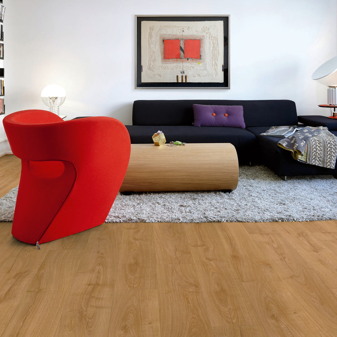 Pergo Laminate Flooring - Visby Manor Oak - 1380mm x 190mm x 8mm - 1.835m2 per pack
