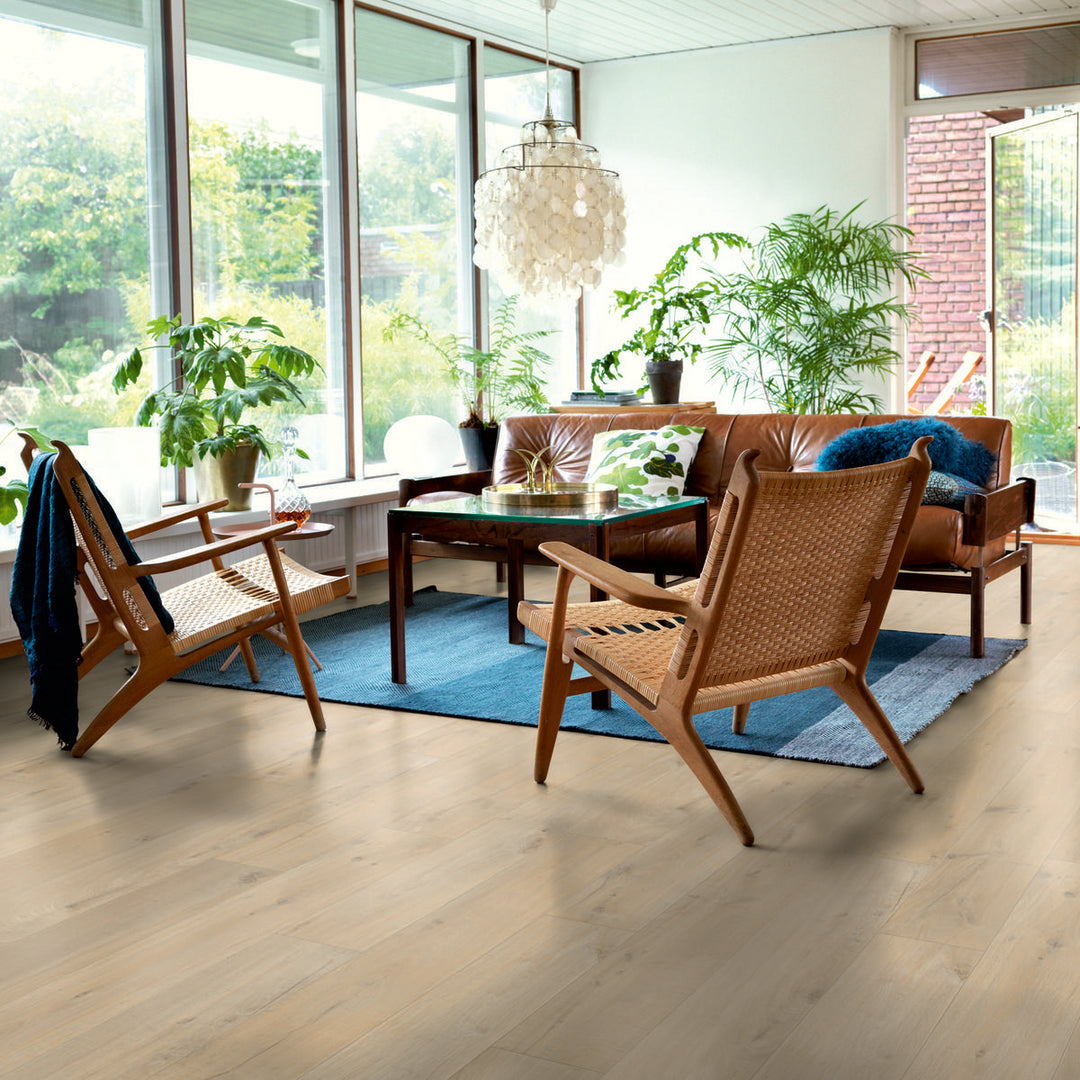 Pergo Laminate Flooring - Visby Coastal Oak - 1380mm x 190mm x 8mm - 1.835m2 per pack