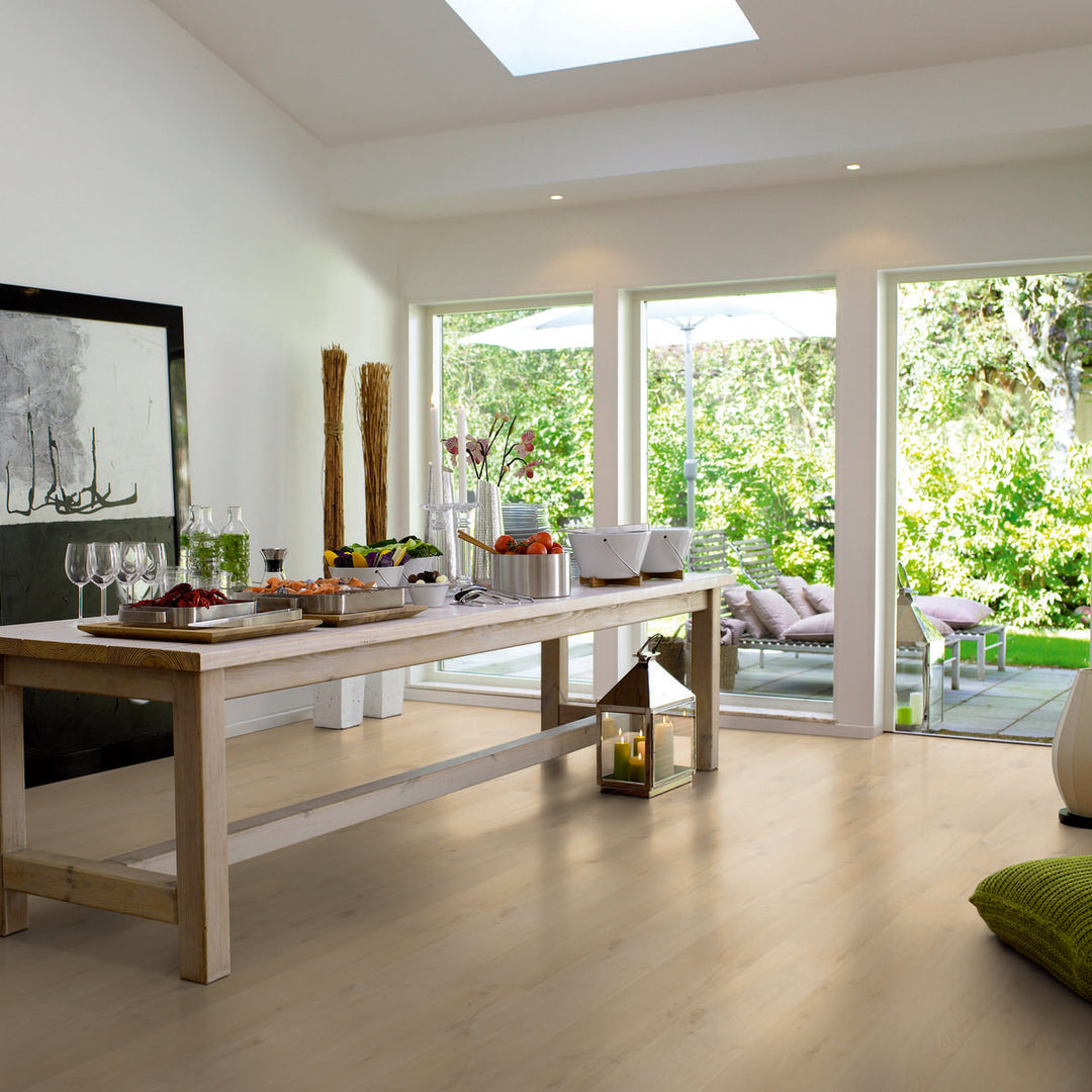Pergo Laminate Flooring - Visby Coastal Oak - 1380mm x 190mm x 8mm - 1.835m2 per pack