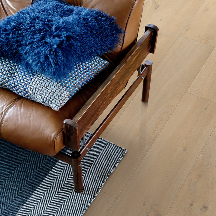 Pergo Laminate Flooring - Visby Coastal Oak - 1380mm x 190mm x 8mm - 1.835m2 per pack