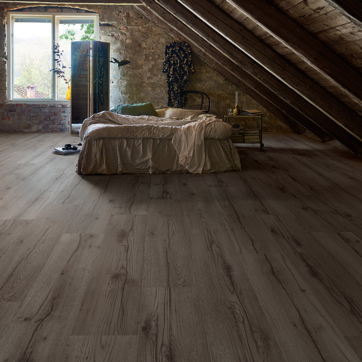 Pergo Laminate Flooring - Stavanger River Rock Oak - 1380mm x 278.5mm x 8mm - 2.306m2 per pack