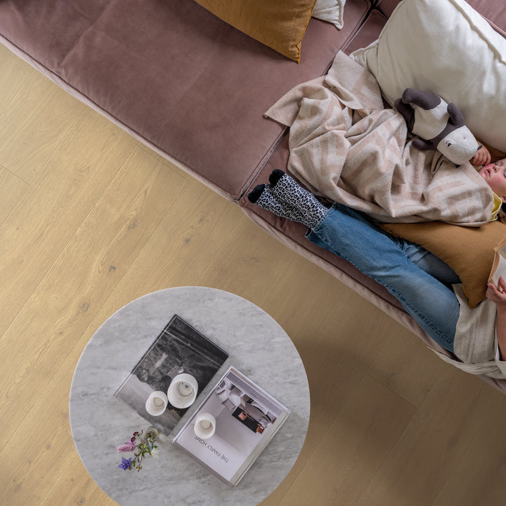 Pergo Laminate Long Board Flooring - Odense Clouded Oak - 2050mm x 240mm x 9.5mm - 2.952m2 per pack