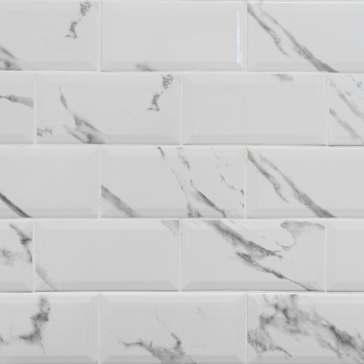 Metro Carrara Biselado Brillo 10 x 20cm Ceramic Tile - 1sqm perbox