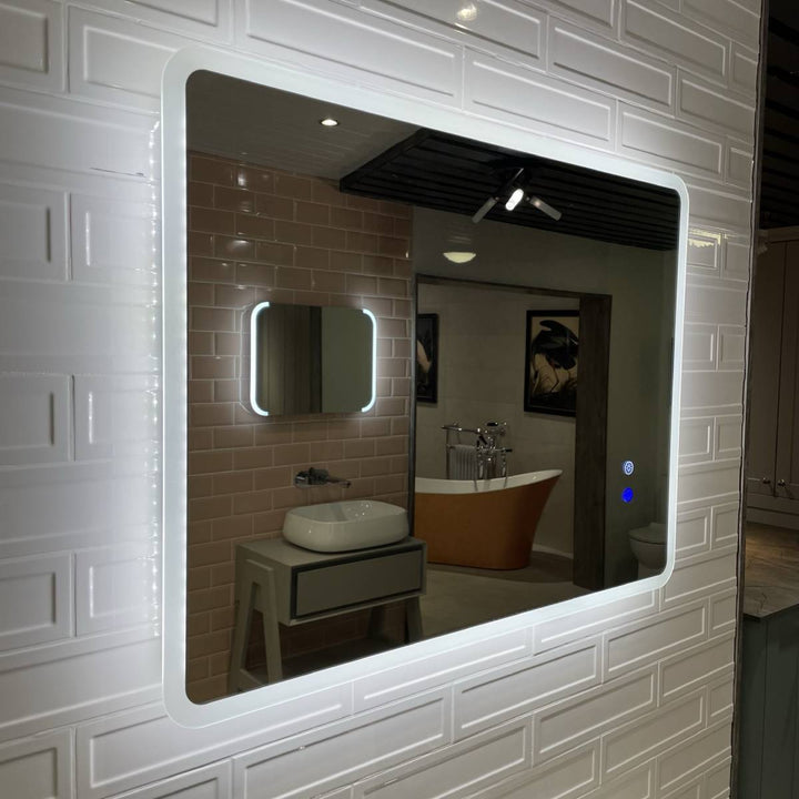 Stream 800mm x 600mm Bluetooth LED Mirror