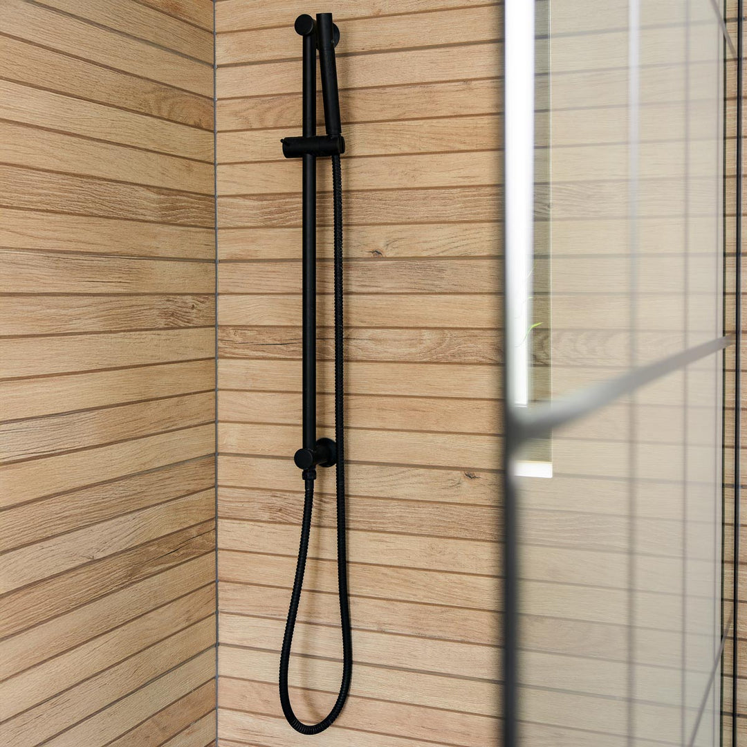 Eliseo Ricci Exclusiv Round Handle, Head &amp; Handset Riser Shower - Black
