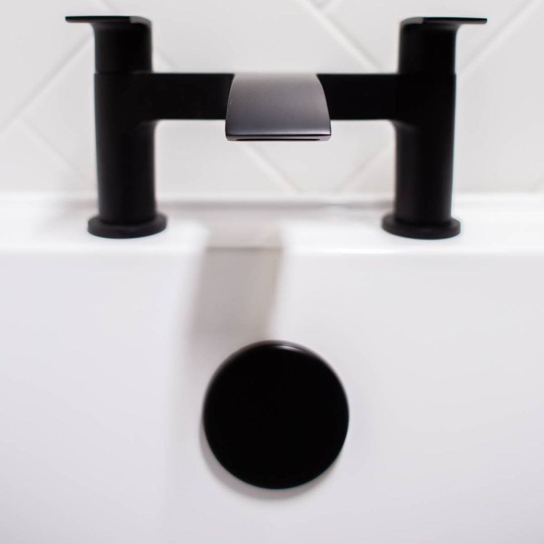 Eliseo Ricci Flow Bath Filler - Matt Black