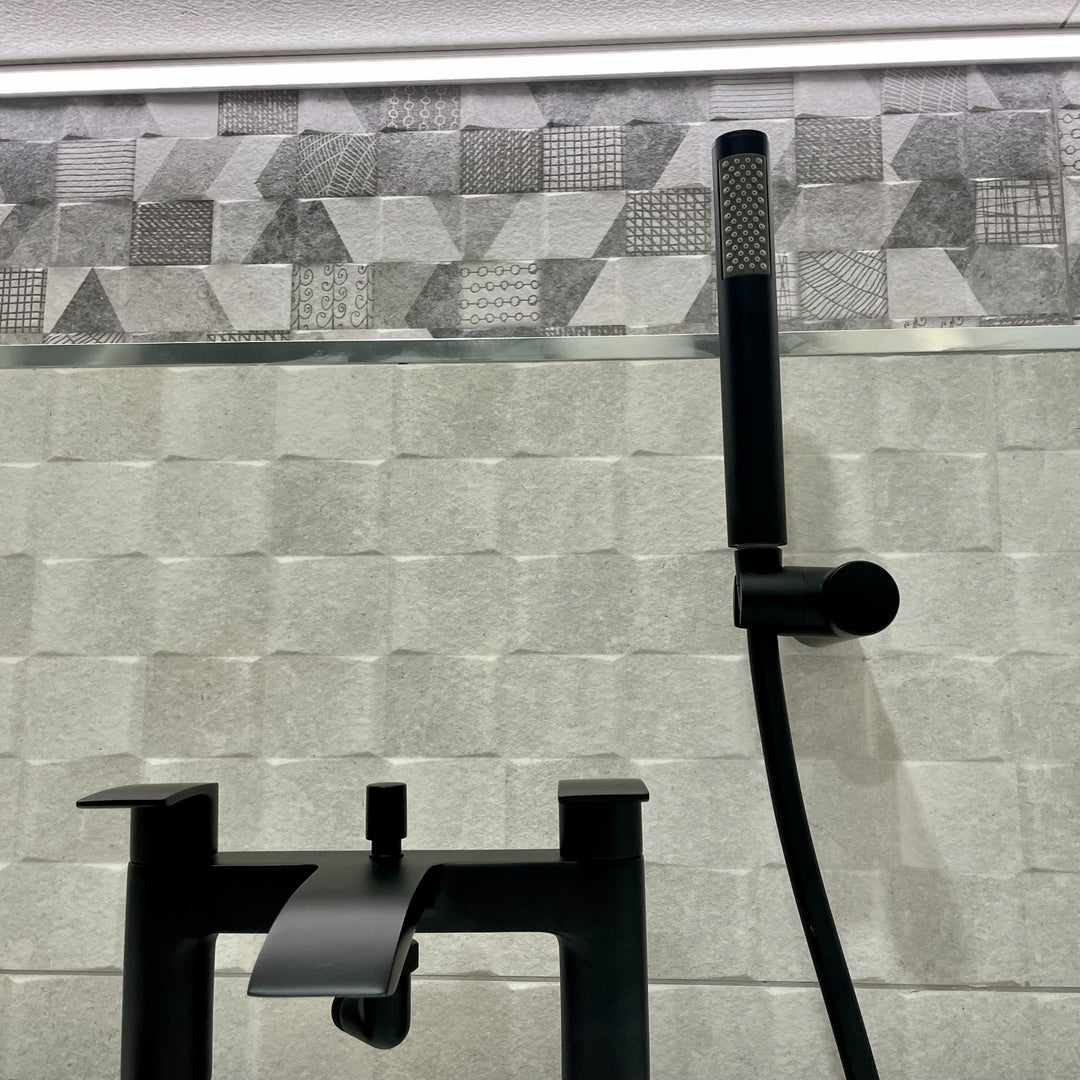 Eliseo Ricci Flow Bath Shower Mixer - Matt Black