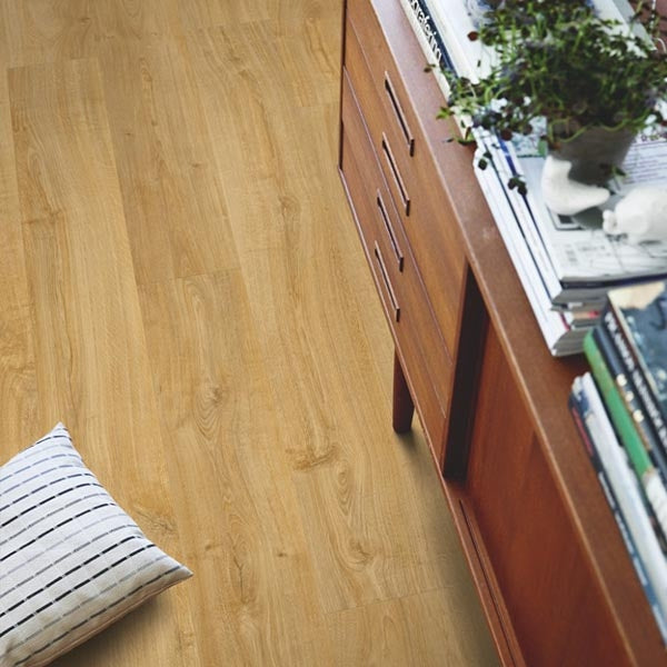 Pergo Premium Click Modern Plank Vinyl Flooring - 2.22sqm per pack - Natural Village