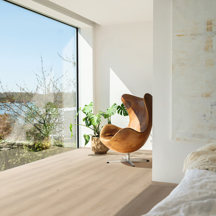 Pergo Waterproof Vinyl Flooring - Namsen Pad Pro White Norwegian Oak - 1251mm x 189mm - 2.128m 2 per pack