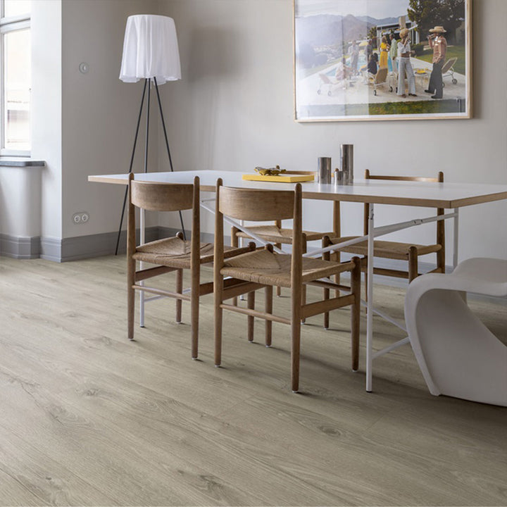 Pergo Waterproof Vinyl Flooring - Glomma Pad Pro Grey Eifel Oak - 1494mm x 209mm - 1.873m2 per pack