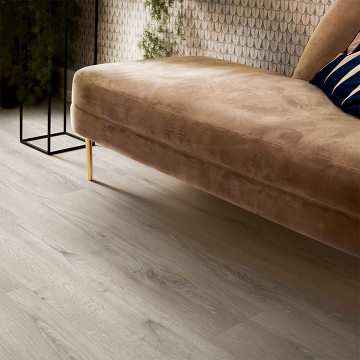 Pergo Waterproof Vinyl Flooring - Glomma Pad Pro Grey Eifel Oak - 1494mm x 209mm - 1.873m2 per pack
