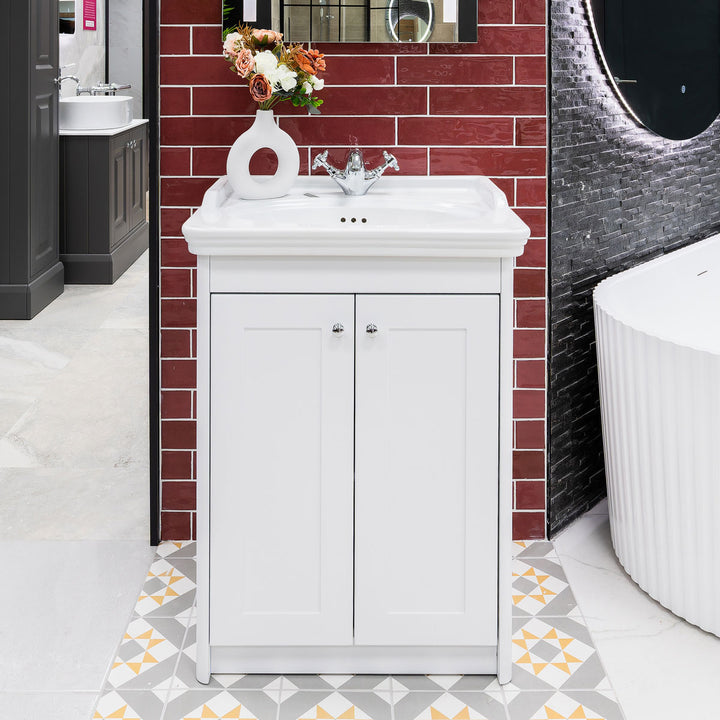 Victoriana 650mm Traditional Vanity Unit &amp; Basin - Chalk White