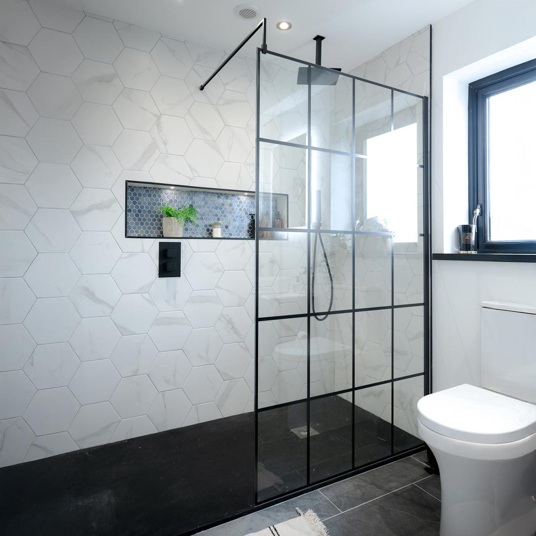 Hudson Reed 1100mm Framed Wetroom Screen - Matt Black