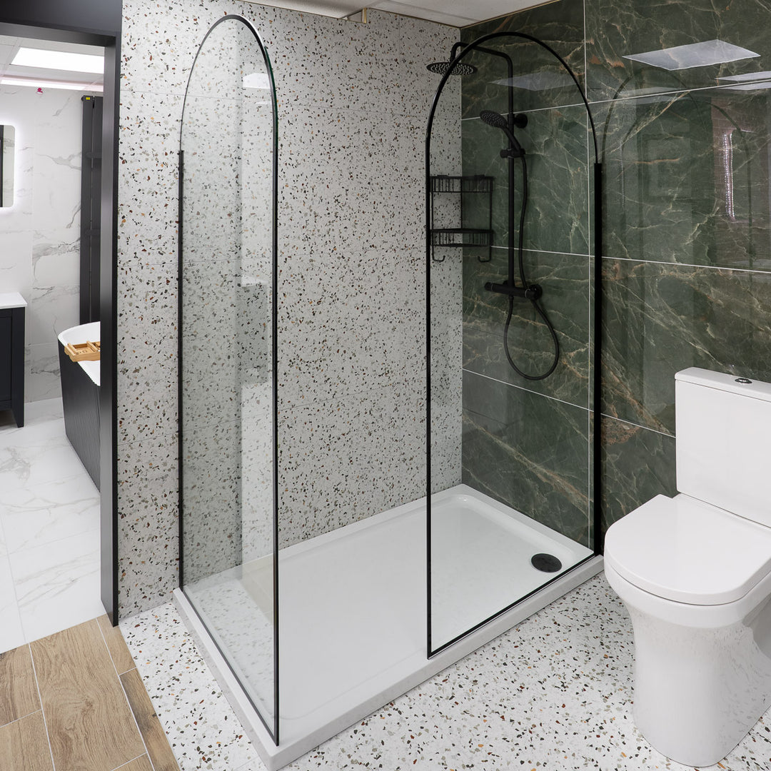 Hudson Reed 800mm Arched Wetroom Screen - Matt Black