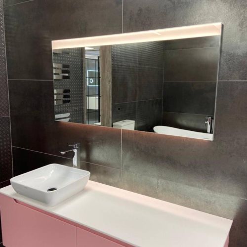 Clear Look Tresham 600 x 1200mm LED Mirror (20703)