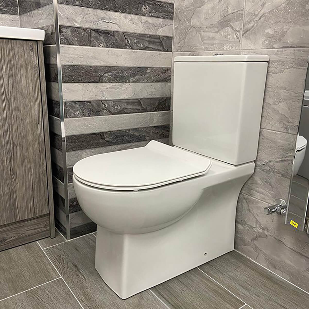 Enzo2 Close Coupled Fully Back to Wall Toilet & Soft Close Seat (10814)